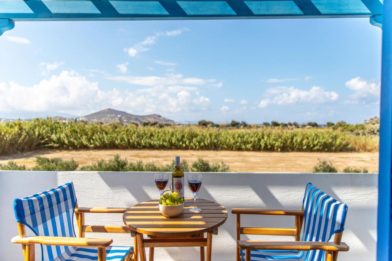 Surfer Paradise Naxos City Extérieur photo
